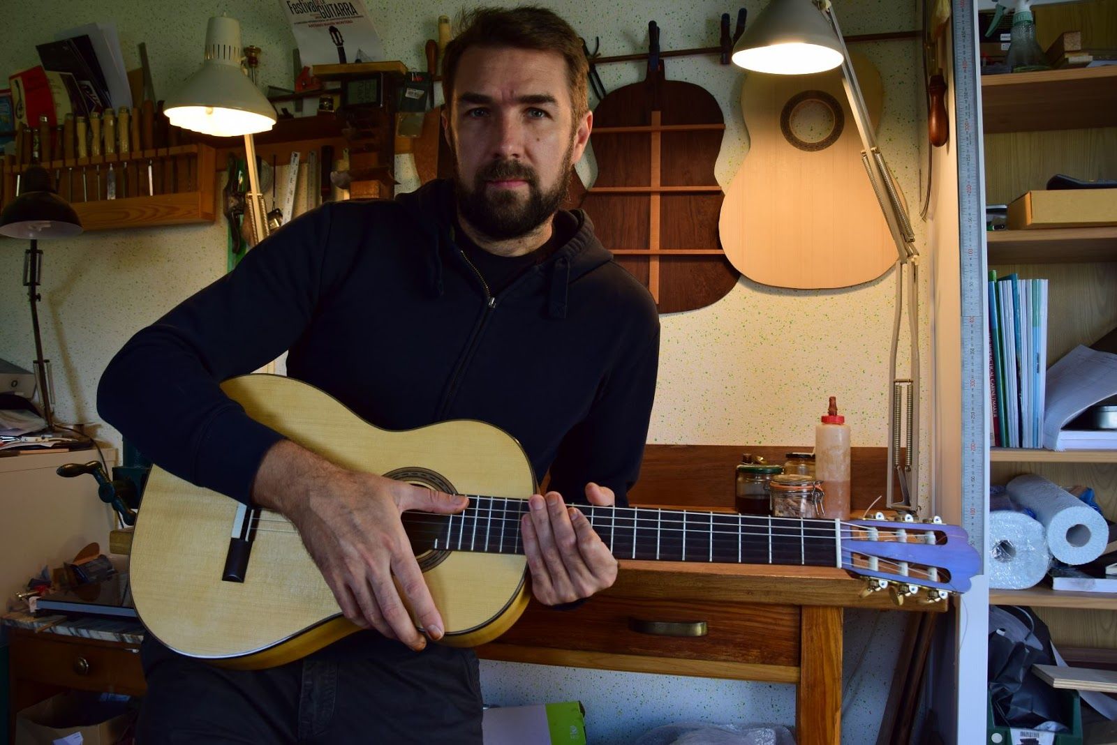 Youri Soroka in the workshop